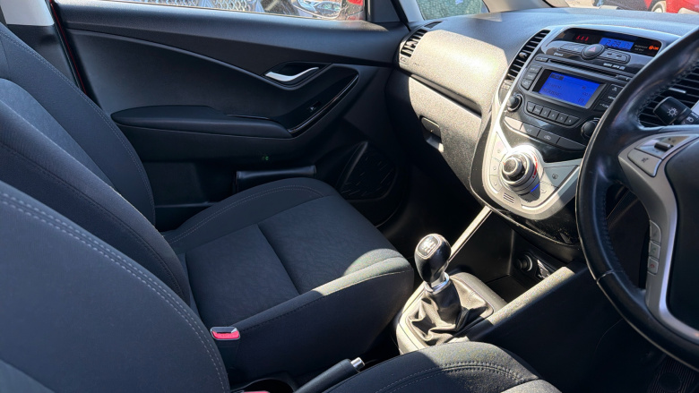 Hyundai ix20 1.6 CRDi Blue Drive Premium 5dr Diesel Hatchback